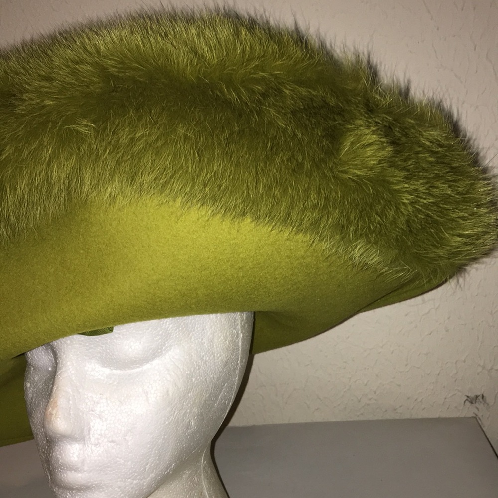 Church hat - Picture 3 of 3